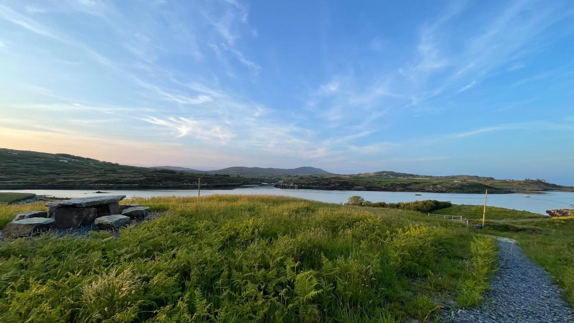 Seafront House With Own Private Pier In Gunpoint, Schull, West Cork Villa Seafort Buitenkant foto