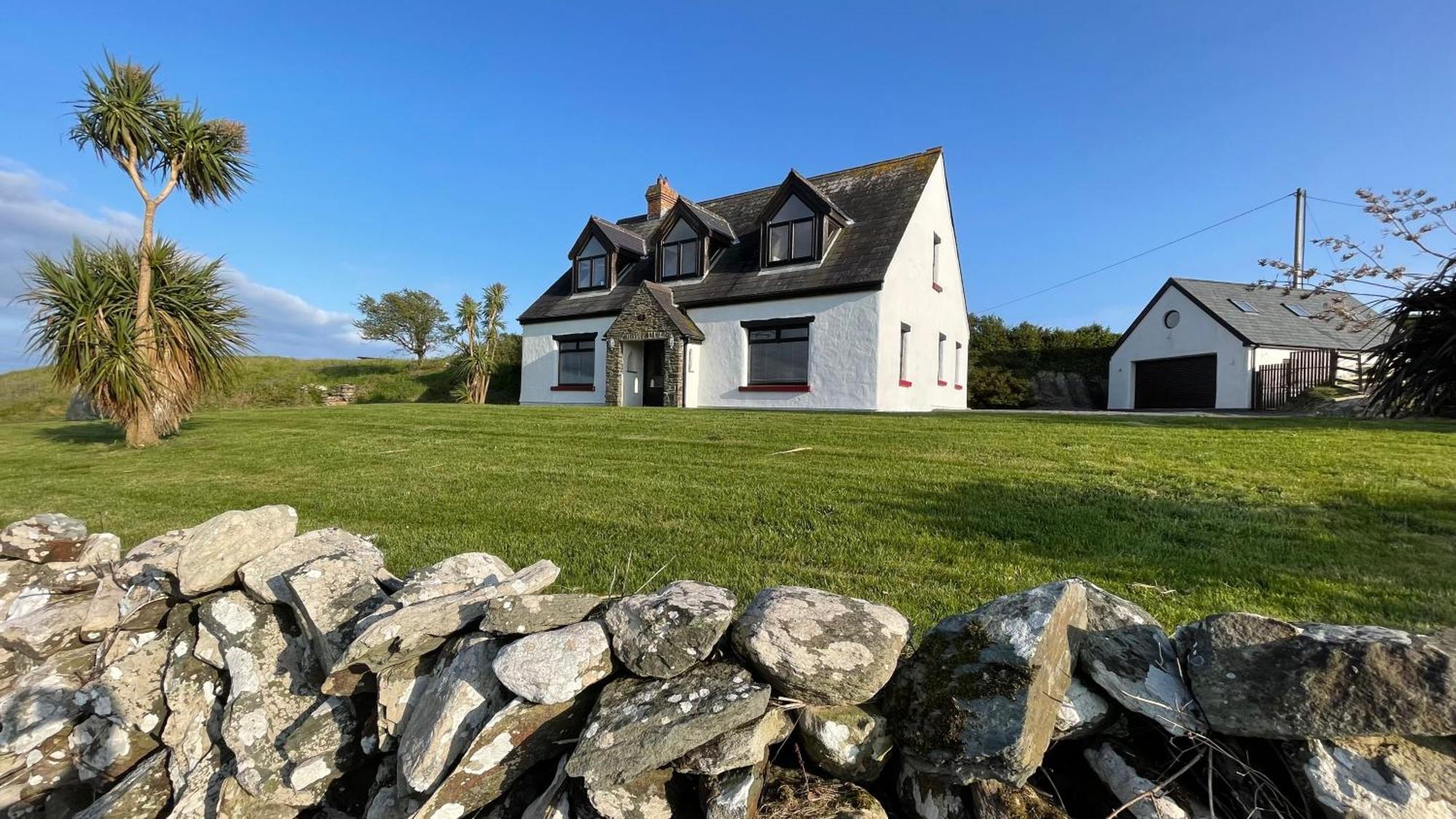 Seafront House With Own Private Pier In Gunpoint, Schull, West Cork Villa Seafort Buitenkant foto